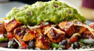 What Does Chipotle’s New Chicken al Pastor Taste Like?