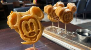 REVIEW: Chicken Stuffed Mickey Waffles at Disney’s Coronado Springs