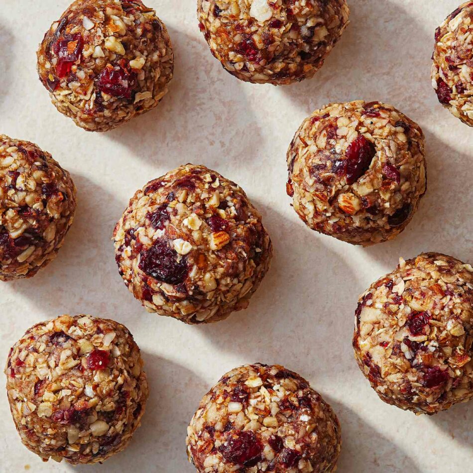 14 Heart-Healthy Snacks for Weight Loss