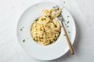 The Best Alfredo Sauce to Buy in a Jar