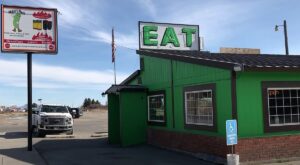 This Tiny Idaho Town’s Wacky Restaurant Is Breaking the Internet
