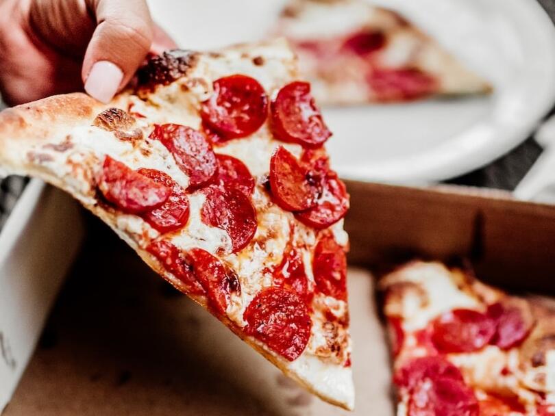 One of the State’s Top Dining Spots: A Popular Maryland Pizza Chain Earns High Ratings | Foodie Traveler | NewsBreak Original