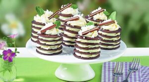 Cookie Stacks Are the Perfect No-Bake Summer Treats — 3 Fast and Easy Recipes