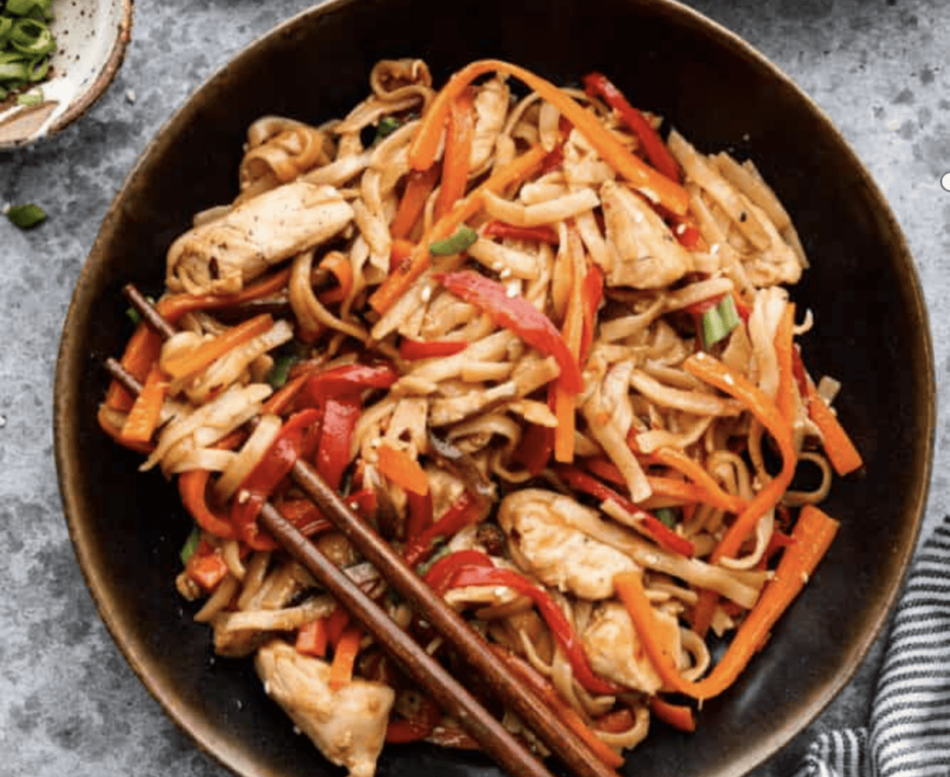 Chicken Lo Mein – The Recipe Critic