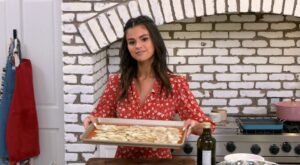 Selena Gomez’s Food Network Show Will Debut This Holiday Season – The Koalition