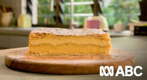 Kitchen Cabinet: Annabel Crabb’s custard slice with brown butter and rum – ABC Everyday