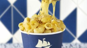 Tillamook Mac and Cheese puts a restaurant inspired meal on the table