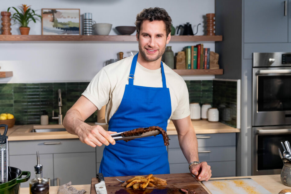 Chef and Restaurateur Franco Noriega Turns Up the Heat With Sizzling Recipes on the New Series Hot Dish With Franco