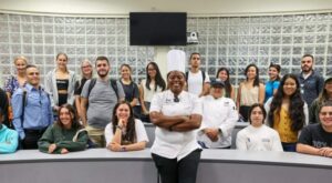 Double alumna who teaches at FIU to appear Tuesday on Food Network’s Chopped | FIU Community News#