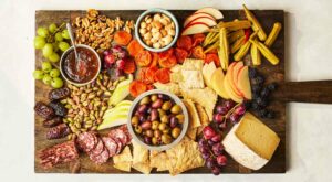 The Ultimate Southern Charcuterie Board Recipe – Southern Living