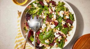 This Anti-Inflammatory Chicken & Beet Salad Is Ready in 15 Minutes – EatingWell
