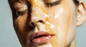 Golden glow: The best beauty products infused with honey – MiNDFOOD