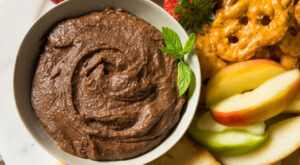 Easy Chocolate Hummus Recipe – Brightly