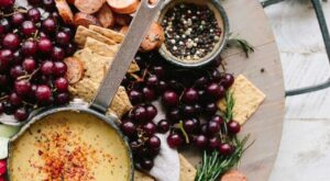 8 Items Every Impressive Cheese Board Needs – pandabuffetcovington.com