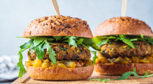 The Canned Lentil Soup Hack You Need For Flavorful Veggie Burgers – Daily Meal