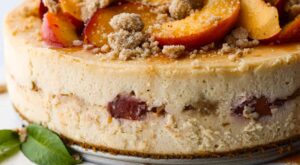 Peach Cobbler Cheesecake – The Recipe Critic