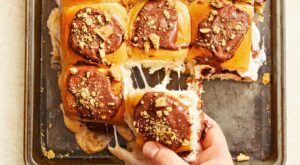 Best Pull-Apart S’mores Sliders Recipe – How To Make Pull-Apart S’mores Sliders – Good Housekeeping