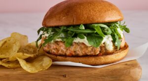 Salmon Burgers Recipe | The Kitchn – The Kitchn