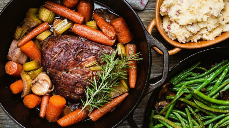 Powdered Soup Mix Is The Unexpected Ingredient To Elevate Pot Roast – Yahoo Life