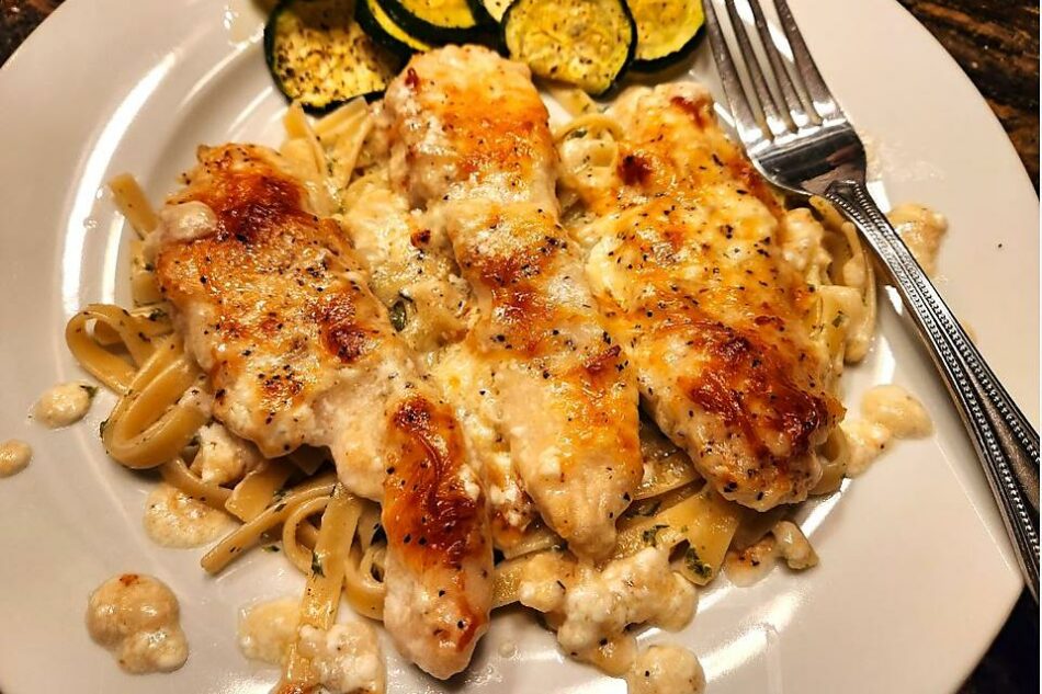 6-Ingredient Baked Parmesan Cream Chicken Recipe: 30-Minute Recipe of the Month | Poultry | 30Seconds Food