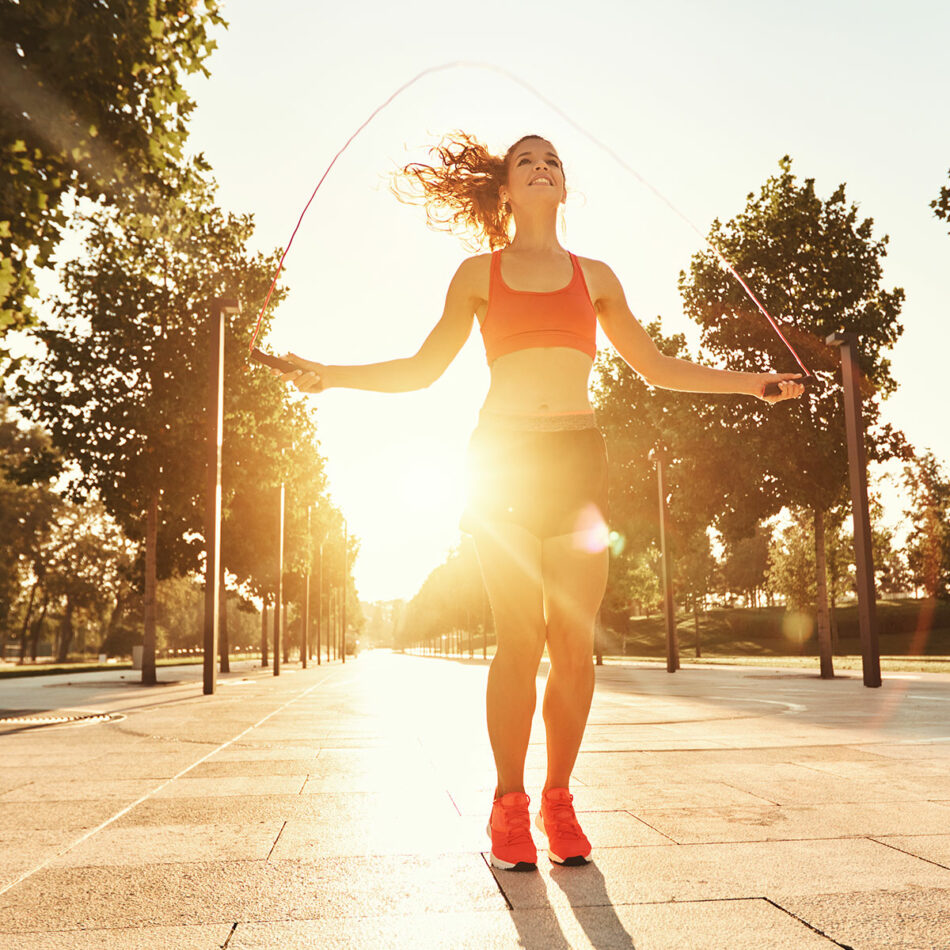 Benefits of Jumping Rope For Weight Loss, According To Personal Trainers