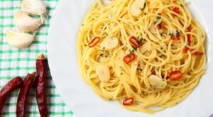 How to make pasta aglio e olio: An easy recipe