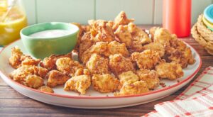 Make a Big Batch of Crispy, Golden Popcorn Chicken