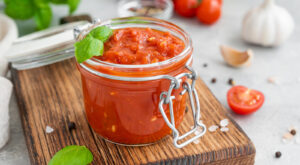 The Food Safety Tip For Storing Leftover Jarred Pasta Sauce – Tasting Table
