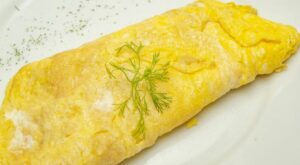 ‘Easy’ recipe to cook the ‘perfect omelette’ in ‘less than 10 minutes’