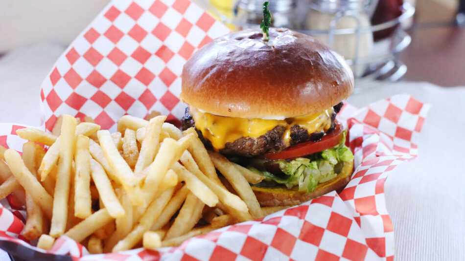 Burger Joint Named Washington’s Best Local Restaurant Chain | 102.5 KZOK