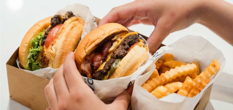 Gourmet comfort food chain launches in Toronto with two new locations