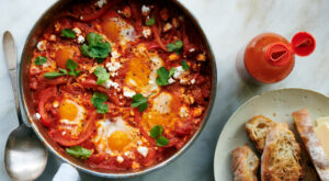 Our Five-Star Shakshuka With 15,000 Reviews