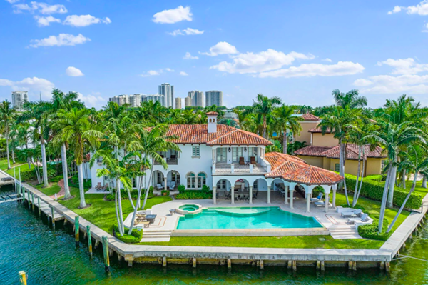 Celebrity chef Guy Fieri buys Florida waterfront mansion for .3 million