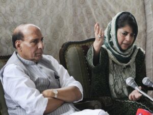 Mehbooba storms out of Kashmir press meet as Rajnath tries to pacify her
