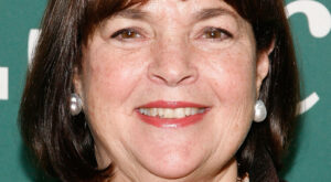 Why Ina Garten Suggests Toasting Bread Cubes Before Making Stuffing – Tasting Table