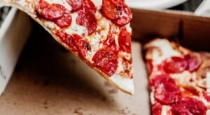 Who Has The Tastiest Pizza in Dallas, TX (The Kind You Dream of) | Cameron Eittreim | NewsBreak Original