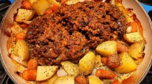 Easy Pot Roast Meatloaf Recipe Gives You Twice the Comfort Food Feels | Beef | 30Seconds Food