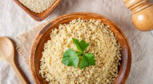 4 Ways Eating Quinoa Can Protect Your Health