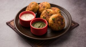 Love Matar Paneer? Enjoy Its Flavours Like Never Before – In A Crispy Tikki