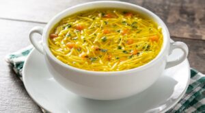 Broken Noodles Lemon Chicken Soup Recipe Is Comfort On a Spoon | Soups | 30Seconds Food