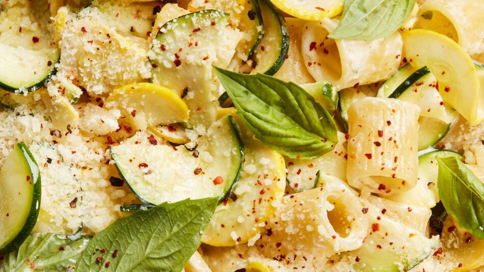 This Creamy Zucchini Sauce Requires No Cooking; Just Hot Pasta