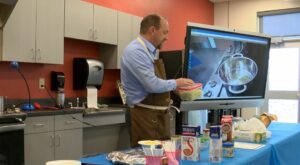 Rio Rancho mayor shares passion for cooking with community