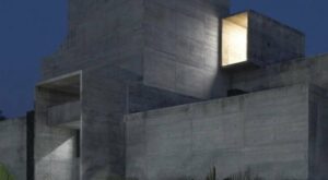 Matharoo Associates wraps concrete home around light-filled stairwell