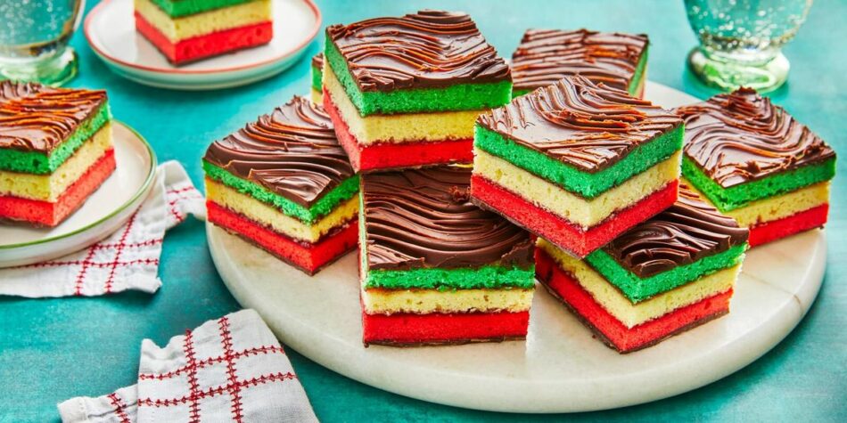 17 Festive Bars to Bring to the Christmas Cookie Swap
