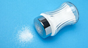 The Simple Hack To Prevent Salt From Clumping In The Shaker
