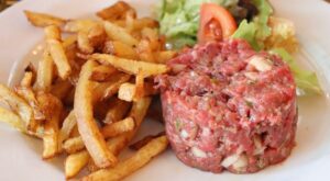 Steak Tartare With Fries Is A Classic French Combo