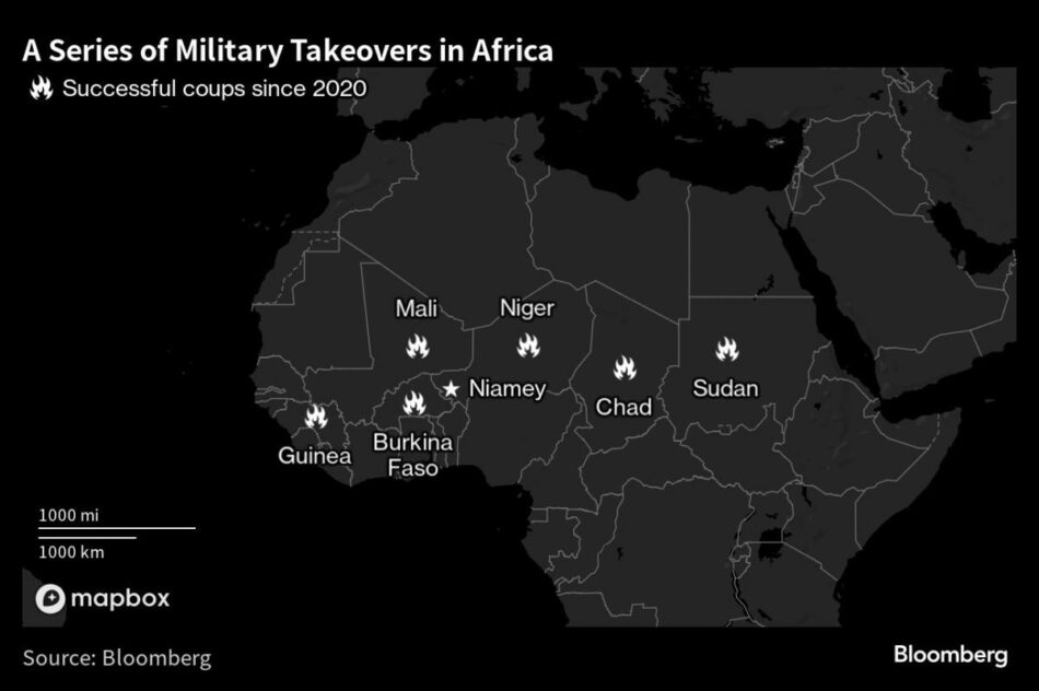 Macron, in Reversal, Says French Soldiers Will Leave Niger