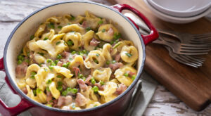 The Forgotten Creamy Tortellini And Ham Dish From The 1940s