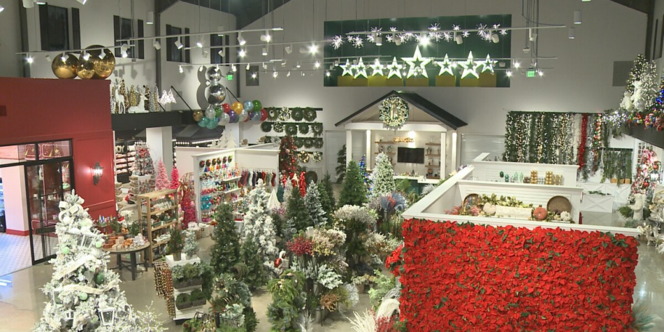 Madisonville Christmas Company opens Friday