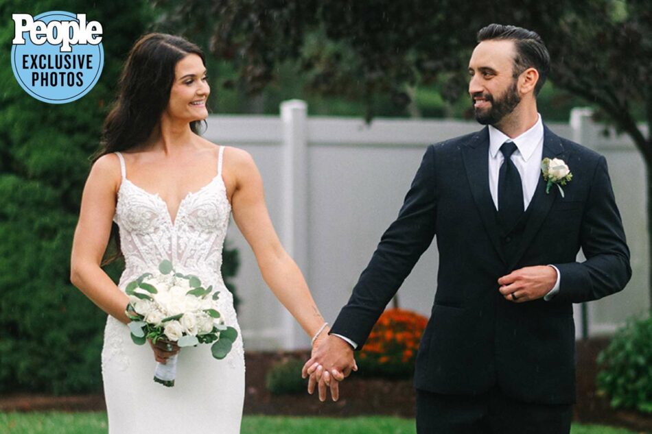 Singer Sam DeRosa Is Married! Inside Her ‘Garden Romance’ Wedding Ceremony in Massachusetts (Exclusive)